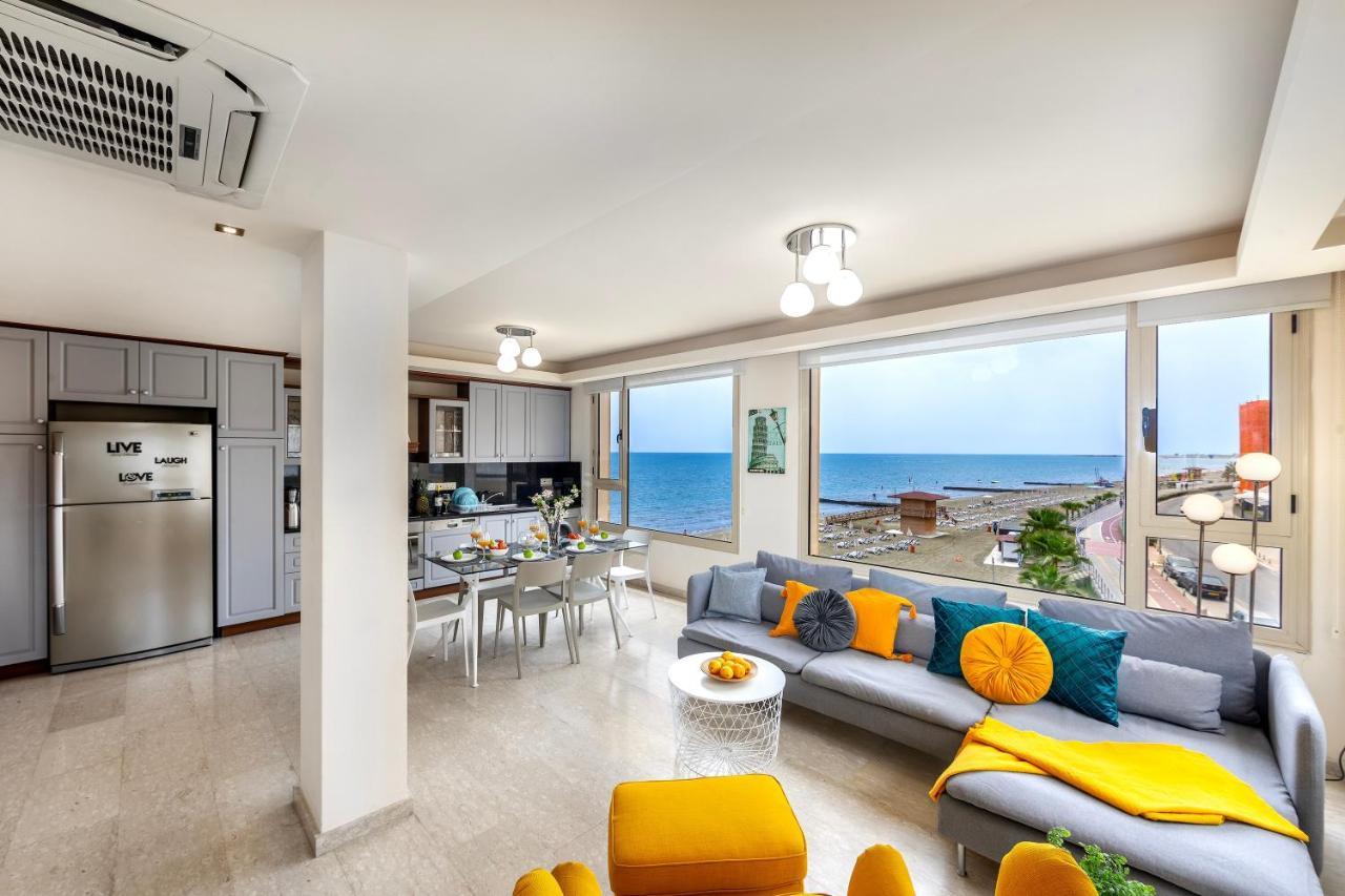 Mackenzie Beachfront Eftyhia Suite Larnaca Exterior foto