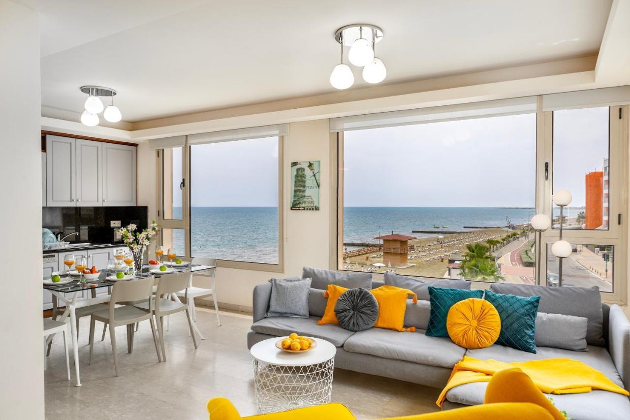 Mackenzie Beachfront Eftyhia Suite Larnaca Exterior foto